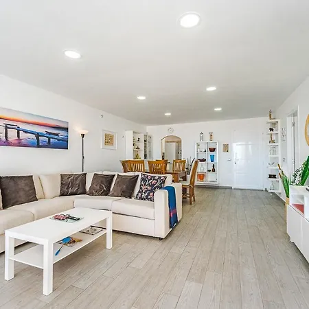 Сasa de vacaciones Balcon Del Atlantico Y Piscina Privada